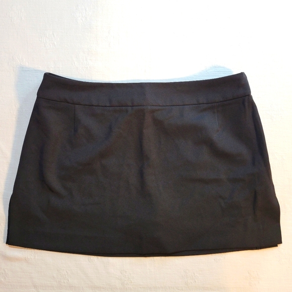 Design Collective (Women's 8) Classic Career Basic Black Micro Skirt Micro Skort - Picture 1 of 7